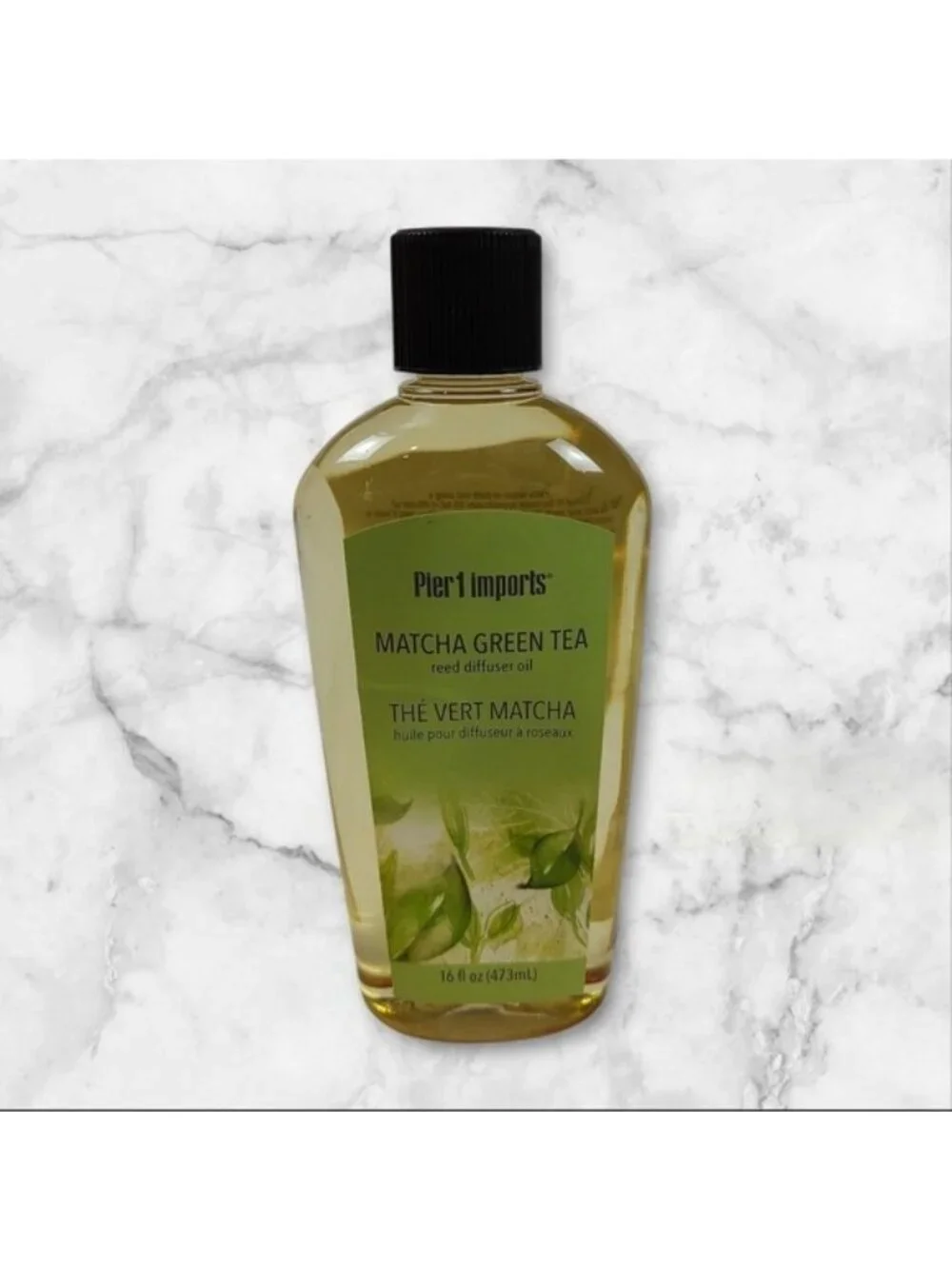 Pier 1 Imports Matcha Green Tea Reed Diffuser Oil 16fl oz w/ Reeds